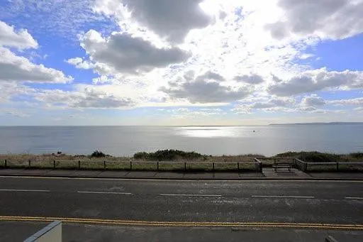 Bournecoast: Modern Holiday Flat- Sea Views-Fm8497 Bournemouth Apartment