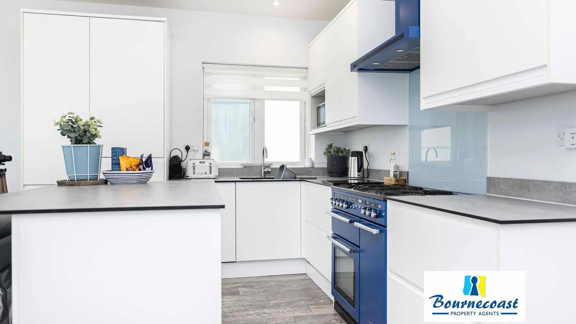 Apartment Bournecoast: Modern Holiday Flat- Sea Views-Fm8497 Bournemouth
