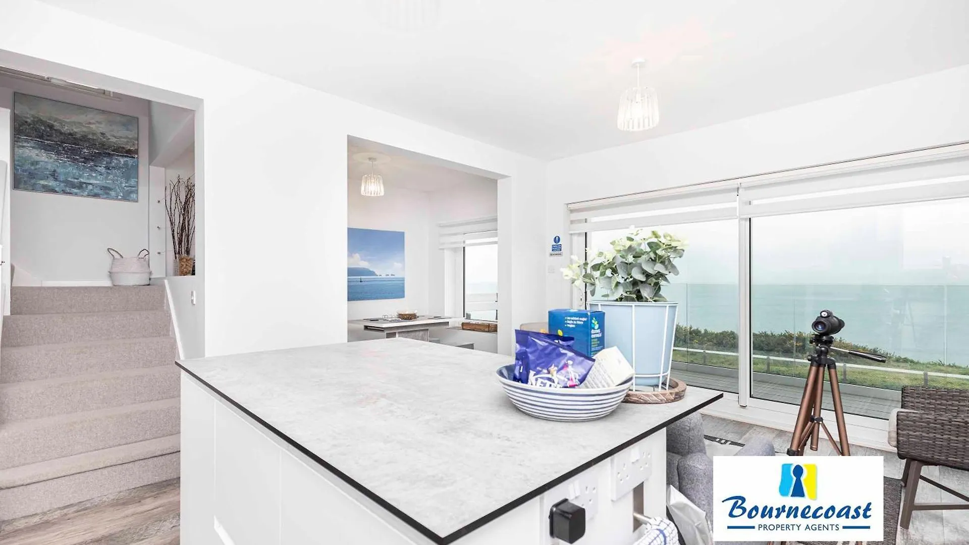 Bournecoast: Modern Holiday Flat- Sea Views-Fm8497 Bournemouth